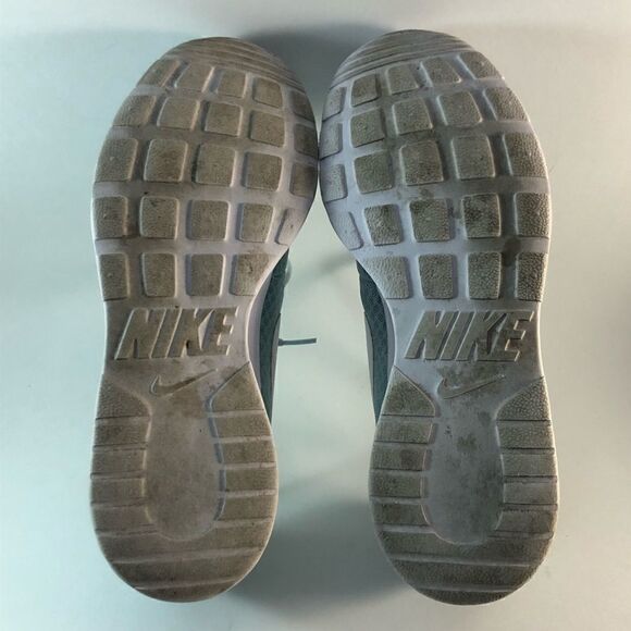 Nike Tanjun womens running shoes lace up sneakers glacier blue white size 9.5 - Picture 6 of 8